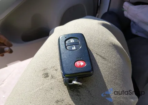 2013 Toyota Prius Two из США, поврежденный, VIN JTDKN3DU8D5601657